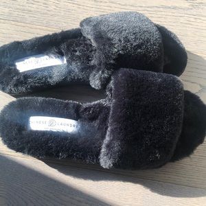 Chinese Laundry platform slippers